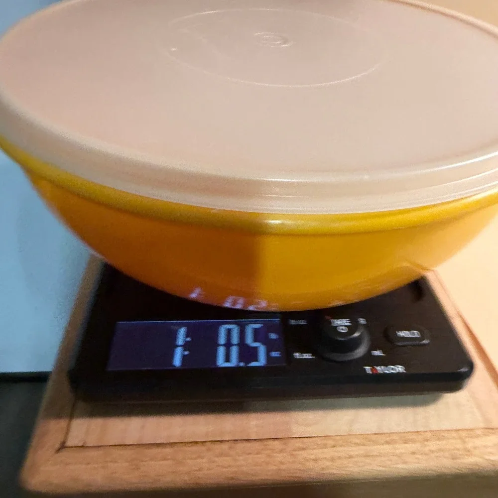 Tupperware vintage large